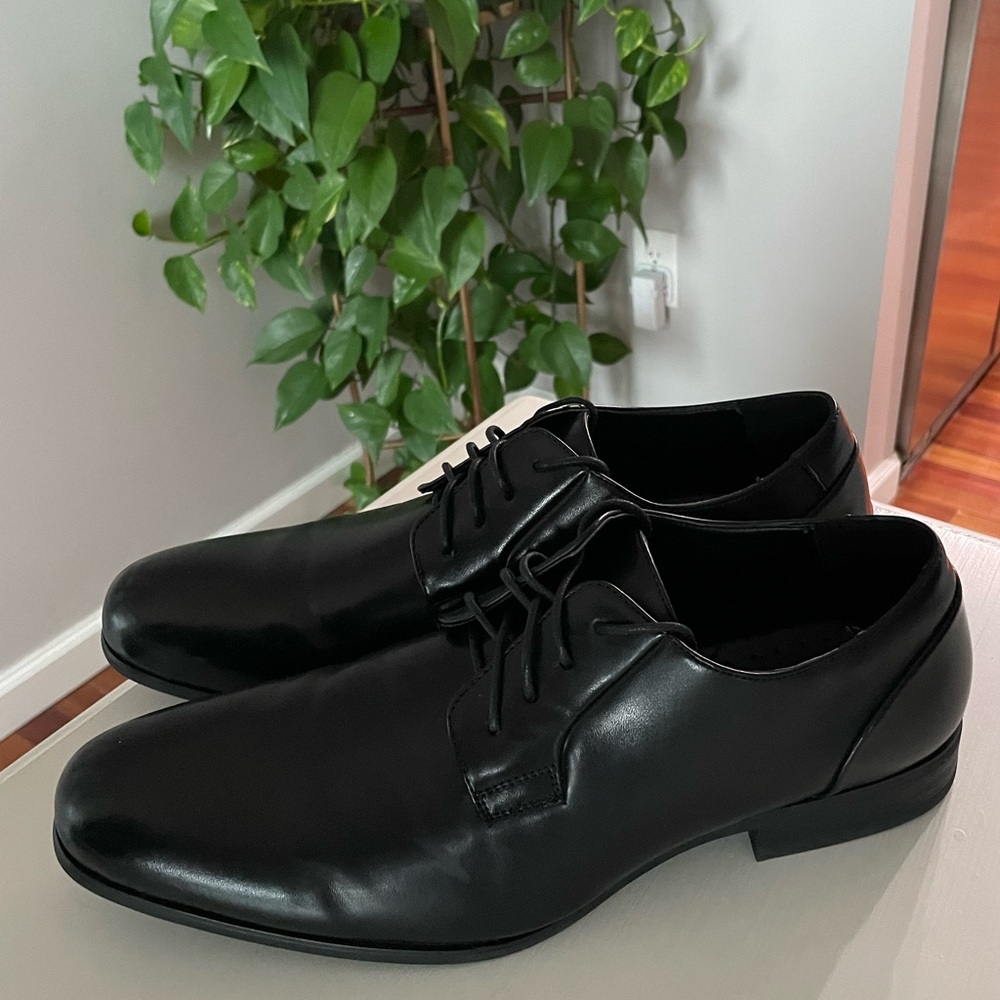 Kenneth Cole Unlisted Black Oxford Dress Shoe Plain Toe